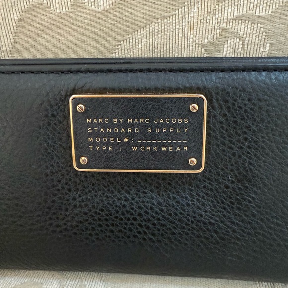 Marc Jacobs Wallet - Picture 12 of 13